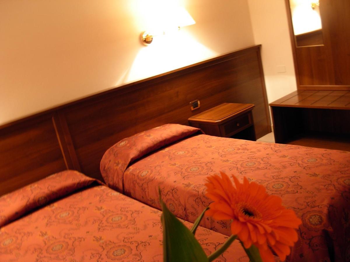 Hotel Belvedere Rivalta di Brentino Zewnętrze zdjęcie